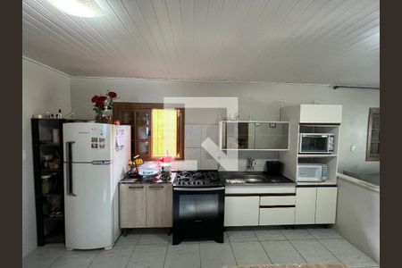 Casa à venda com 84m², 3 quartos e 2 vagasCozinha