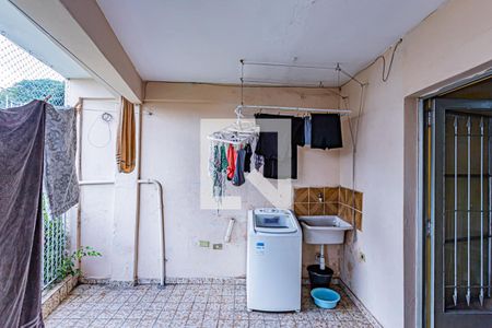 Casa para alugar com 80m², 2 quartos e sem vaga Casa para alugar com 80m², 2 quartos e sem vagaVaranda e área de serviço