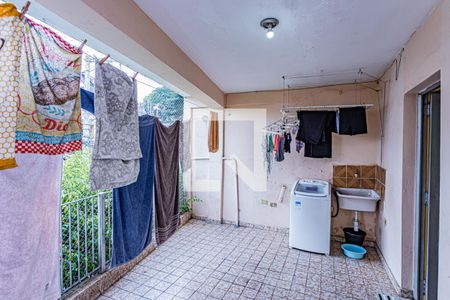 Casa para alugar com 80m², 2 quartos e sem vaga Casa para alugar com 80m², 2 quartos e sem vagaVaranda e área de serviço