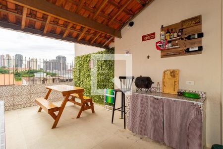 Casa para alugar com 108m², 2 quartos e 1 vagaQuintal