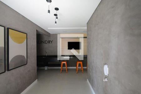 Apartamento para alugar com 38m², 2 quartos e sem vagaÁrea comum - Lavanderia