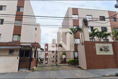 Apartamento para alugar com 76m², 3 quartos e 1 vagaFachada do Condomínio