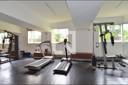 Apartamento para alugar com 76m², 3 quartos e 1 vagaAcademia