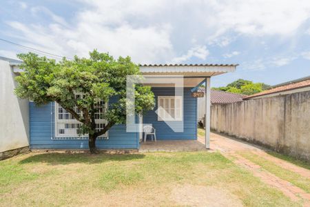 Casa à venda com 460m², 2 quartos e 2 vagas Casa à venda com 460m², 2 quartos e 2 vagasFachada