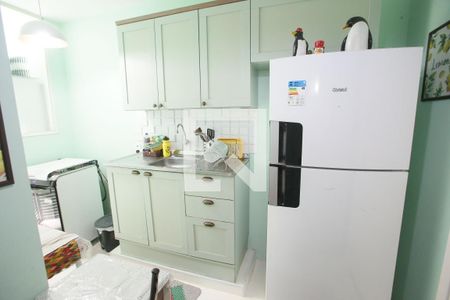 Apartamento à venda com 78m², 2 quartos e 1 vagaCozinha