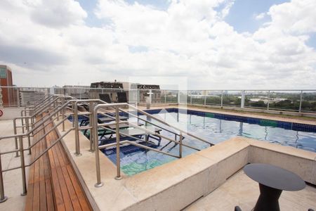 Apartamento à venda com 24m², 1 quarto e sem vagaÁREA COMUM- PISCINA