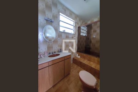 Apartamento à venda com 385m², 5 quartos e 3 vagasBanheiro 1