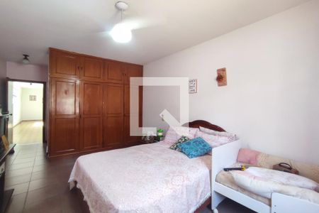 Apartamento à venda com 385m², 5 quartos e 3 vagasQuarto 4