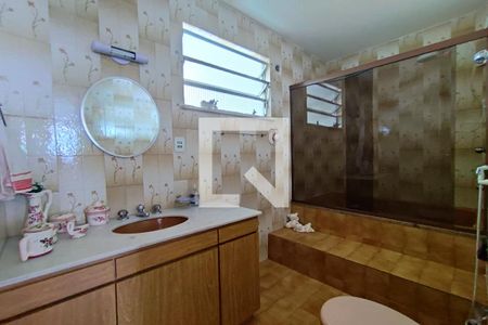 Apartamento à venda com 385m², 5 quartos e 3 vagasBanheiro 1