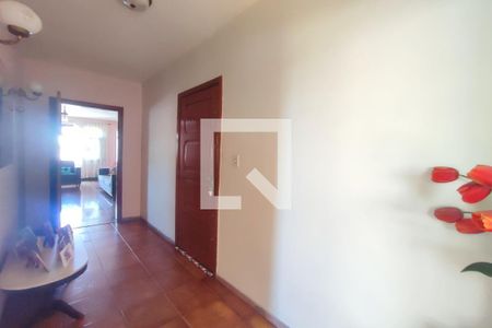 Apartamento à venda com 385m², 5 quartos e 3 vagasCorredor