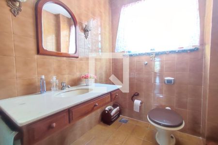 Apartamento à venda com 385m², 5 quartos e 3 vagasBanheiro 5