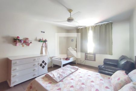 Apartamento à venda com 385m², 5 quartos e 3 vagasQuarto 2