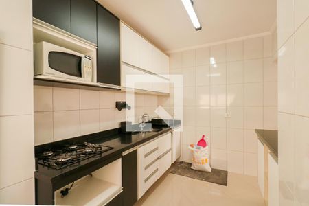 Apartamento para alugar com 73m², 3 quartos e 2 vagas Apartamento para alugar com 73m², 3 quartos e 2 vagasCozinha e Área de Serviço