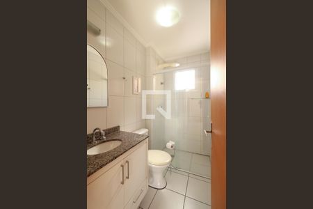 Apartamento para alugar com 73m², 3 quartos e 2 vagas Apartamento para alugar com 73m², 3 quartos e 2 vagasBanheiro da Suíte
