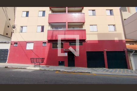 Apartamento para alugar com 73m², 3 quartos e 2 vagas Apartamento para alugar com 73m², 3 quartos e 2 vagasFachada