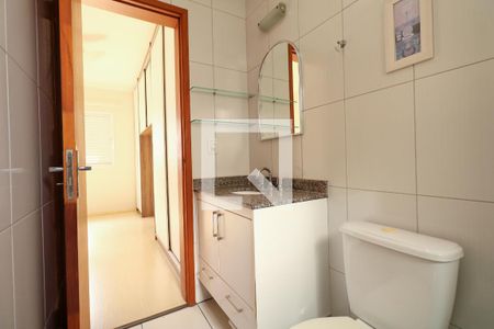 Apartamento para alugar com 73m², 3 quartos e 2 vagas Apartamento para alugar com 73m², 3 quartos e 2 vagasBanheiro da Suíte