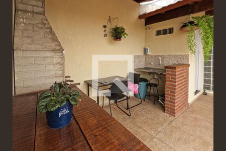 Casa à venda com 150m², 3 quartos e 2 vagasÁrea comum