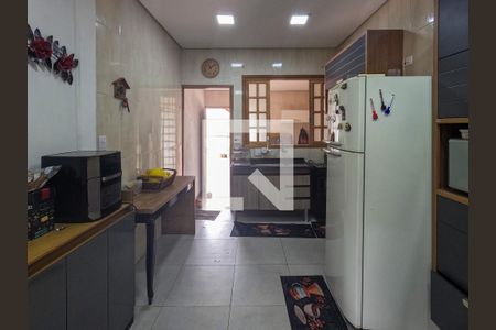 Casa à venda com 150m², 3 quartos e 2 vagasCozinha