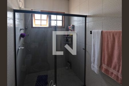 Casa à venda com 150m², 3 quartos e 2 vagasBanheiro