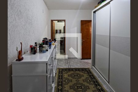 Casa à venda com 150m², 3 quartos e 2 vagasQuarto 4