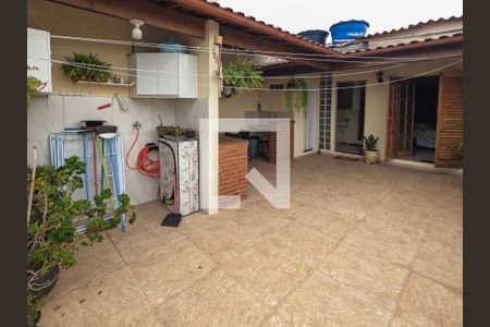 Casa à venda com 150m², 3 quartos e 2 vagasÁrea comum
