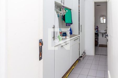 Apartamento à venda com 100m², 3 quartos e 2 vagasQuarto de Serviço