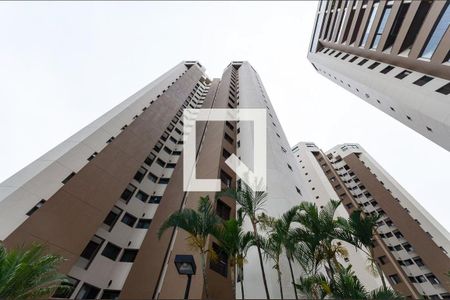 Apartamento à venda com 100m², 3 quartos e 2 vagasFachada