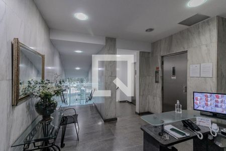 Apartamento à venda com 71m², 2 quartos e 1 vagaHall de entrada