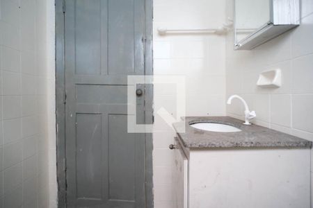 Casa à venda com 75m², 2 quartos e 1 vagaBanheiro