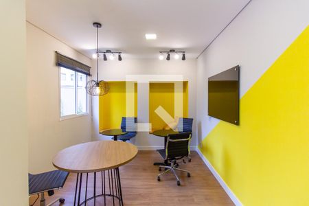 Apartamento para alugar com 35m², 2 quartos e sem vaga Apartamento para alugar com 35m², 2 quartos e sem vagaCoworking