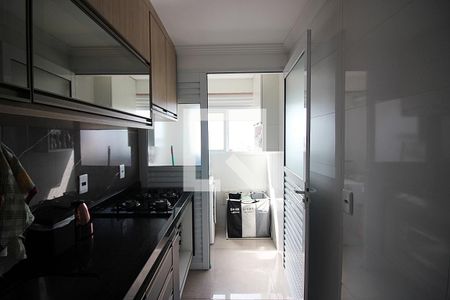 Apartamento para alugar com 58m², 2 quartos e 2 vagasCozinha