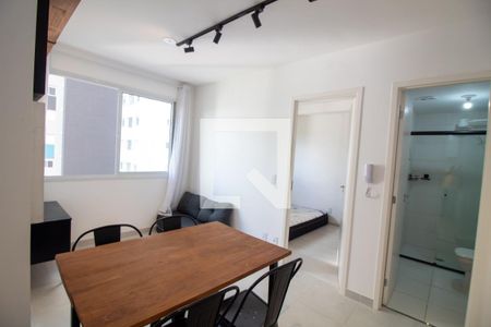 Sala de apartamento para alugar com 2 quartos, 36m² em Santo Amaro, São Paulo