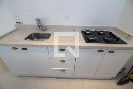 Apartamento à venda com 36m², 2 quartos e sem vaga Apartamento à venda com 36m², 2 quartos e sem vagaCozinha e Área de Serviço