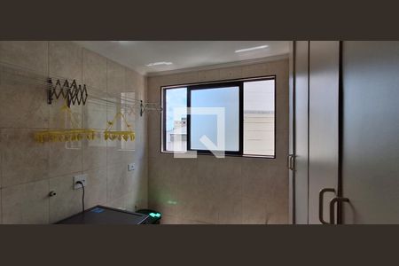 Apartamento à venda com 82m², 2 quartos e 1 vaga Apartamento à venda com 82m², 2 quartos e 1 vagaÁrea de Serviço