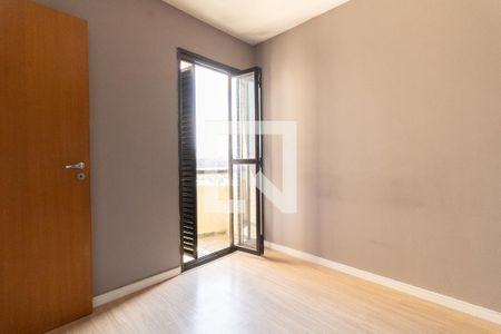 Quarto 1 de apartamento para alugar com 2 quartos, 50m² em Vila Santo Estefano, São Paulo