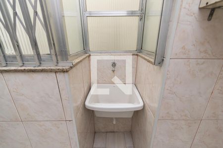 Apartamento à venda com 70m², 2 quartos e sem vaga Apartamento à venda com 70m², 2 quartos e sem vagaÁrea de Serviço