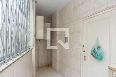 Apartamento à venda com 70m², 2 quartos e sem vaga Apartamento à venda com 70m², 2 quartos e sem vagaÁrea de Serviço