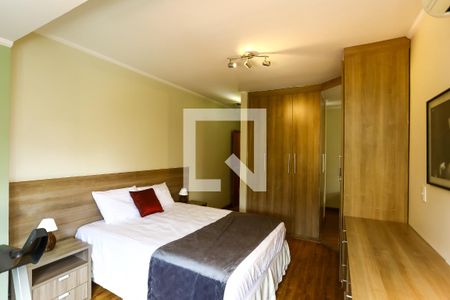 Casa para alugar com 141m², 3 quartos e 3 vagassuíte 2