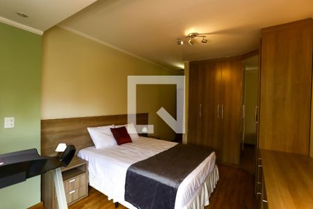 Casa para alugar com 141m², 3 quartos e 3 vagassuíte 2