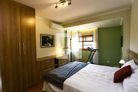 Casa para alugar com 141m², 3 quartos e 3 vagassuíte 2