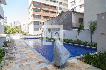 Apartamento à venda com 34m², 1 quarto e sem vaga Apartamento à venda com 34m², 1 quarto e sem vagaPiscina