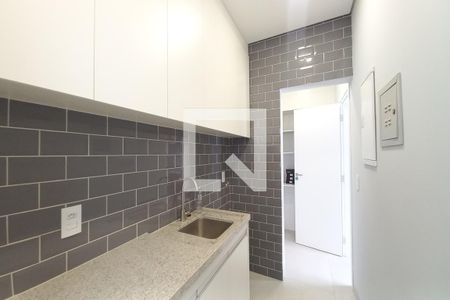 Casa de condomínio à venda com 360m², 3 quartos e 4 vagas Casa de condomínio à venda com 360m², 3 quartos e 4 vagasÁrea de Serviço