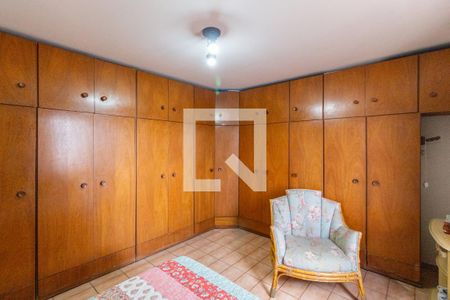 Casa à venda com 215m², 3 quartos e 2 vagasQuarto 3