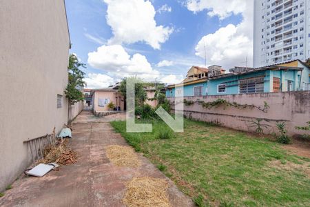 Casa à venda com 215m², 3 quartos e 2 vagasQuintal
