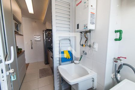 Apartamento à venda com 59m², 2 quartos e 2 vagasÁrea de serviço