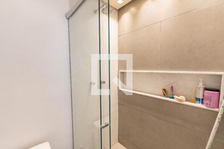 Apartamento à venda com 59m², 2 quartos e 2 vagasBanheiro da suíte