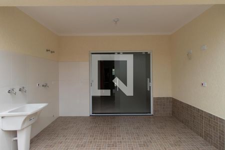 Casa à venda com 150m², 3 quartos e 2 vagasÁrea de Serviço