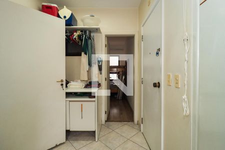 Apartamento para alugar com 196m², 3 quartos e 4 vagas Apartamento para alugar com 196m², 3 quartos e 4 vagasÁrea de Serviço