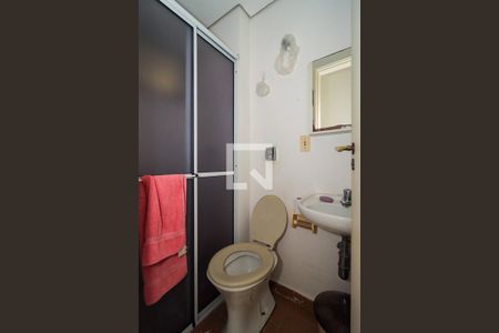Apartamento para alugar com 196m², 3 quartos e 4 vagas Apartamento para alugar com 196m², 3 quartos e 4 vagasÁrea de Serviço
