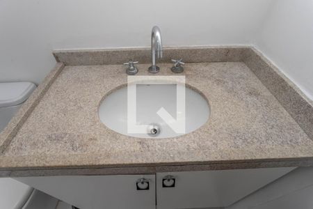 Apartamento à venda com 85m², 3 quartos e 2 vagasBanheiro social